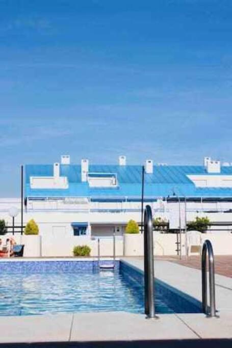 Large Modern Beach Front Apartment, Rooftop Pool!! Marbella Exterior foto